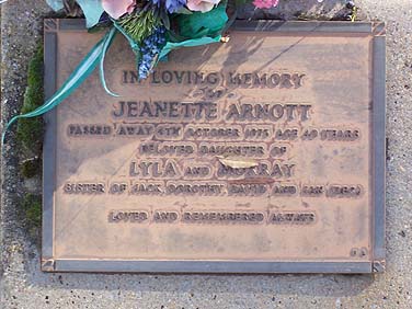 JEANETTE MACKERELL ARNOTT