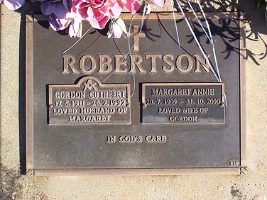 GORDON CUTHBERT ROBERTSON