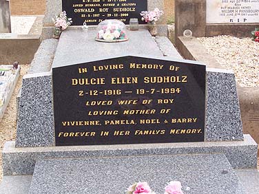 DULCIE ELLEN SUDHOLZ