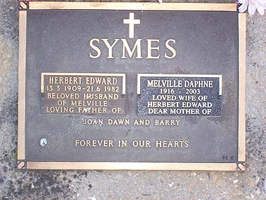 MELVILLE Daphne SYMES