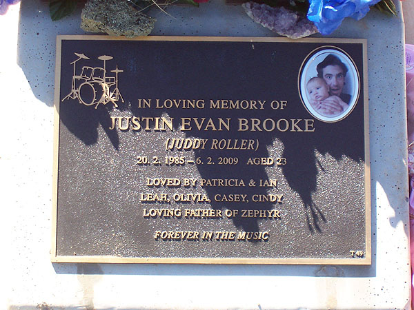 JUSTIN EVAN BROOKE