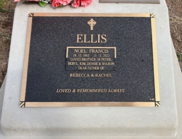 Headstone for Noel Francis Ellis, Benalla Cemetery, Victoria NOEL FRANCIS ELLIS